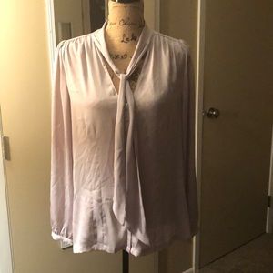 Gray dress shirt  neck tie detail